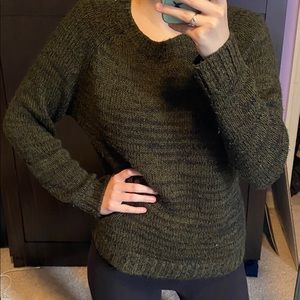 dark olive green sweater FOREVER 21